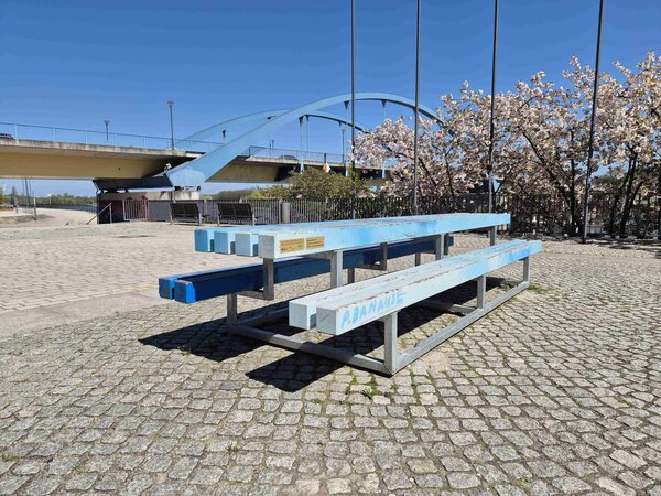 Bild vergr&ouml;&szlig;ern: 2026_04_23_Urban Art_Tisch