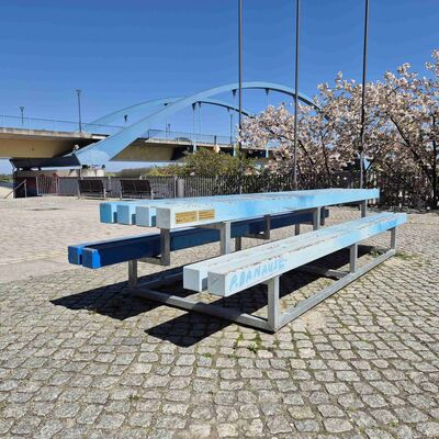 2026_04_23_Urban Art_Tisch