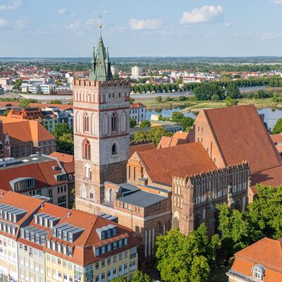 Die St.-Marien-Kirche aus der Luft